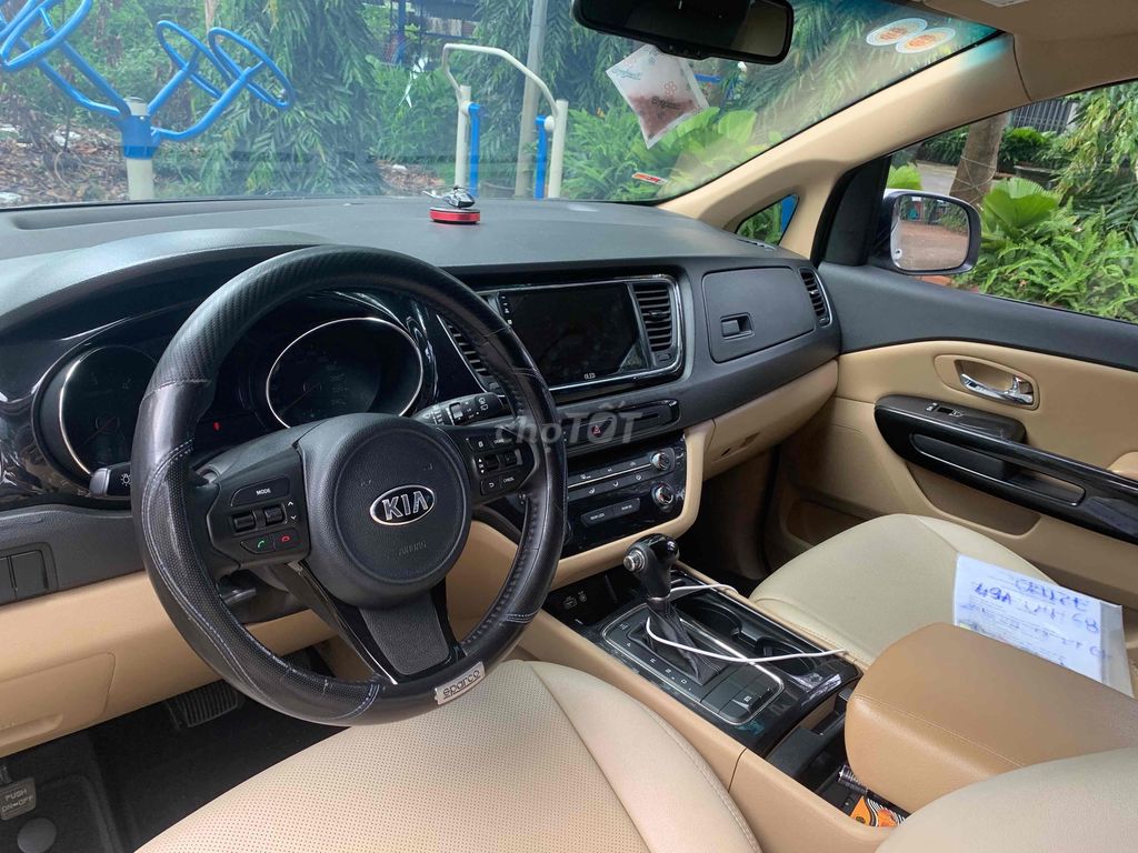 Kia Sedona 2016 2.2 DAT - 110000 km. Mua bán Ô tô tại Huyện Định Quán Đồng Nai được đăng bởi đoàn hải anh hình 8