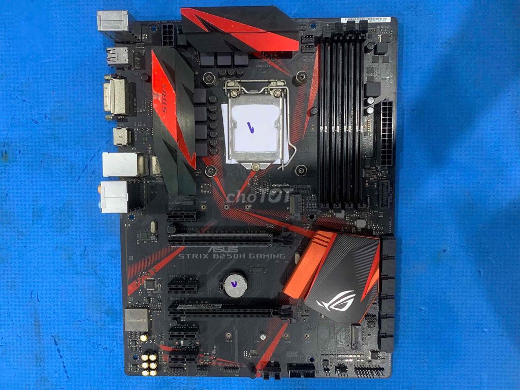 Mainboard Asus Strix B250H Gaming.