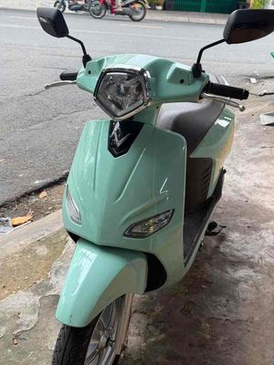 Xe máy điện VinFast Vento S 2025 Xanh ngọc