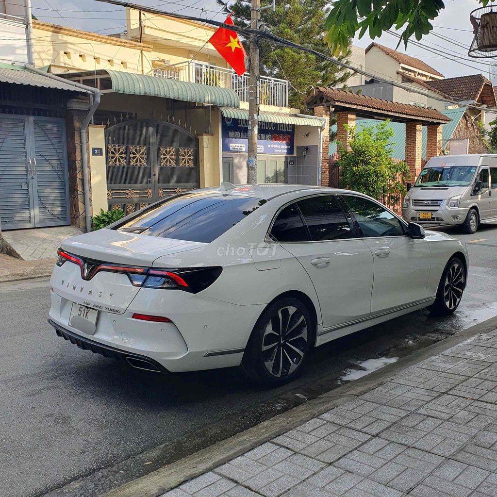 VinFast Lux A2.0 Premium 2022 - 53000 km. Mua bán Ô tô tại Thành phố Thủ Đức Tp Hồ Chí Minh được đăng bởi Nguyễn Công Vinh hình 4