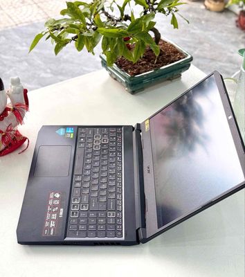 Cần pass lại laptop Acer Nitro 5 còn bảo hành. Mua bán Laptop tại Quận Ngũ Hành Sơn Đà Nẵng được đăng bởi Huy Hoàng