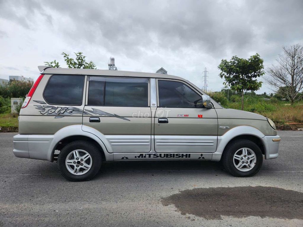 Mitsubishi Jolie 2005 tuyệt đẹp 7 chỗ