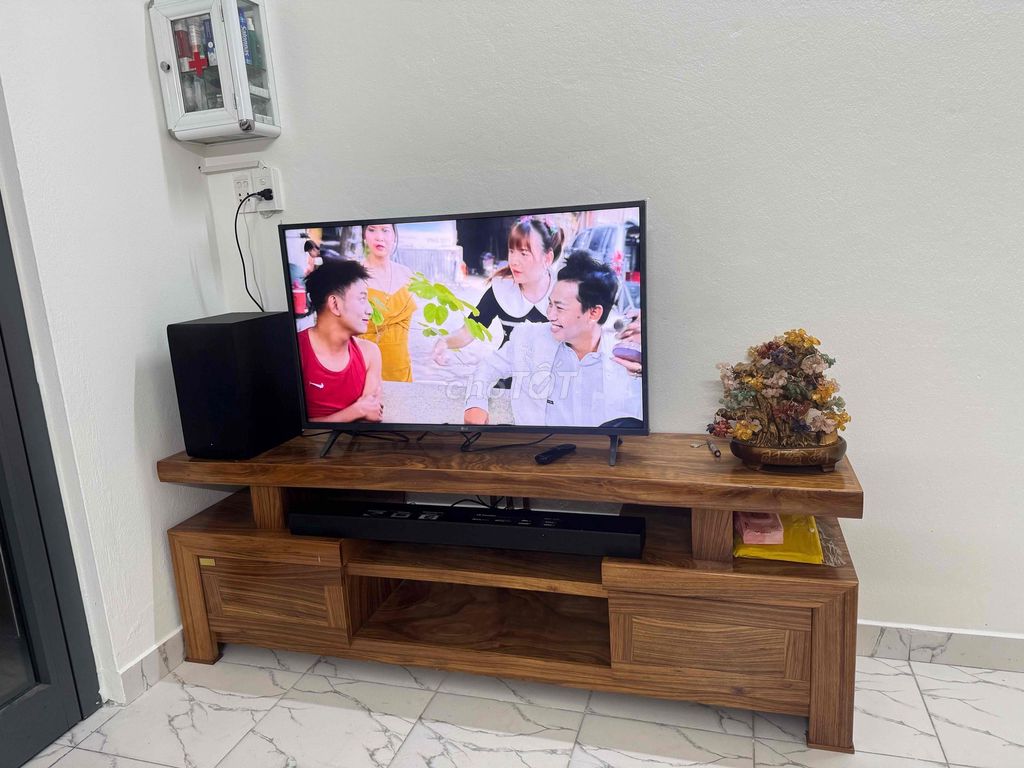 tivi smart blutut lg 43in. Mua bán Tivi, Âm thanh tại Quận Liên Chiểu Đà Nẵng được đăng bởi Toni đmđ hình 1