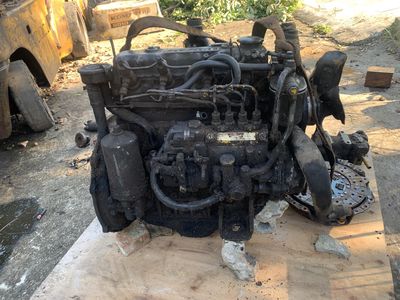 Động cơ c240 và bót bơm tất cả. Mua bán Phụ tùng xe tại Huyện An Lão Hải Phòng được đăng bởi Ngô quang trung