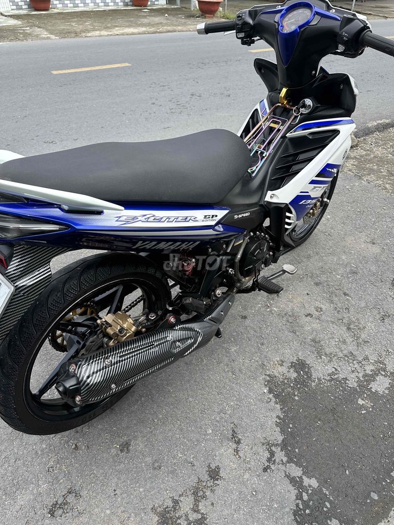 Yamaha Exciter 135 2014 Trắng Xanh. Mua bán Xe máy tại Huyện Thới Lai Cần Thơ được đăng bởi Trường nguyễn hình 7