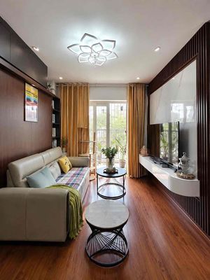 Căn hộ 72,6 m² · 2 PN · Khu đô thị Việt Hưng