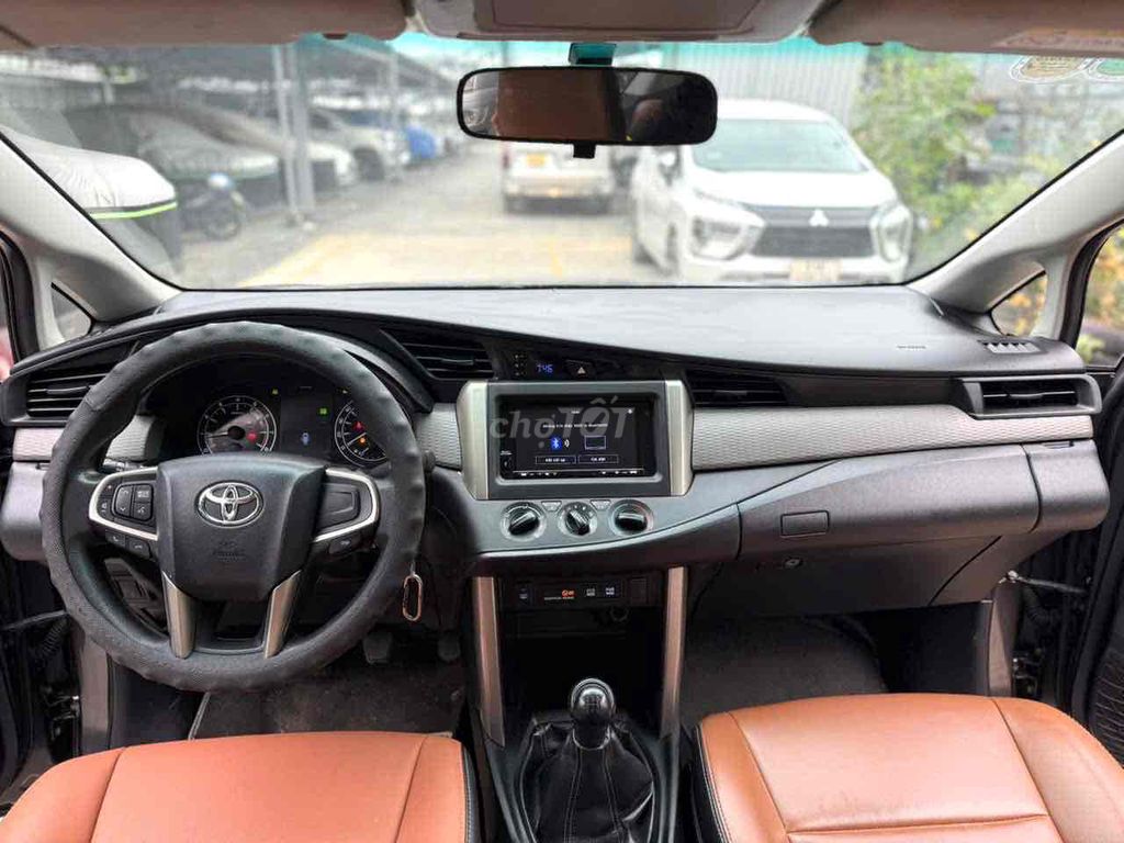 INNOVA 2.0E 2017 BẢO HÀNH 1 NĂM ,XE RẤT CHẤT. Mua bán Ô tô tại Quận Bình Tân Tp Hồ Chí Minh được đăng bởi XUÂN DUY AUTO hình 13