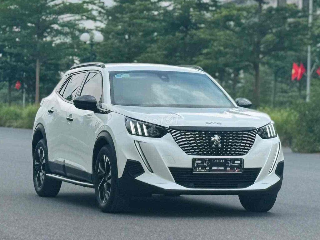 Peugeot 2008 2022 GT Line 1.2 AT - 48000 km. Mua bán Ô tô tại Quận Hoàng Mai Hà Nội được đăng bởi Sáng OTo Hn hình 3