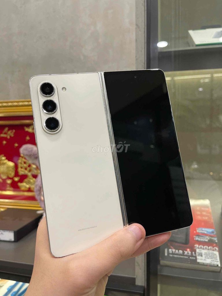 Samsung Galaxy Z Fold5 512GB Vàng VN/A Like New. Mua bán Điện thoại tại Quận 8 Tp Hồ Chí Minh được đăng bởi CA REM BÁN TÁO hình 1