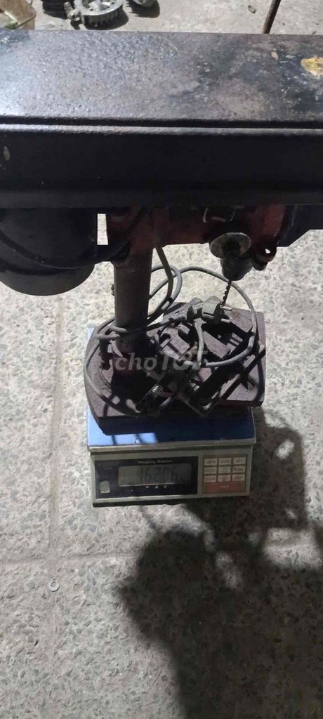 Máy khoan bàn 6 tấc có eto kẹp số 3 nặng 16,2kg. Mua bán Đồ chuyên dụng, Giống nuôi trồng tại Quận 12 Tp Hồ Chí Minh được đăng bởi Linh hình 1