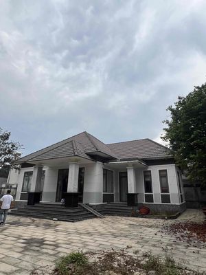 Villa phố gần 2000m2 trung tâm Long Thành, cách chợ 300m