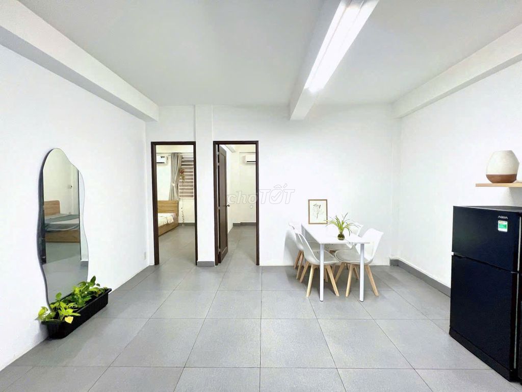 ❗CHO THUÊ 2PN GẦN SÂN BAY TÂN SƠN NHẤT - BAN CÔNG MỚI ( CHÍNH CHỦ )