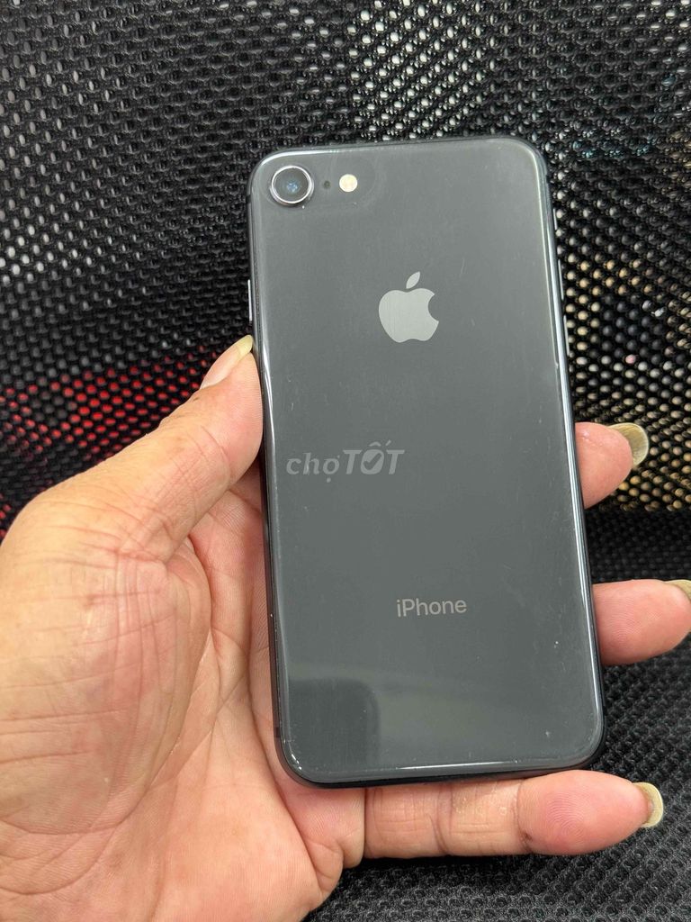 Apple iPhone 8 64GB Đen Đã sử dụng. Mua bán Điện thoại tại Quận 10 Tp Hồ Chí Minh được đăng bởi CAO THANH MỪNG hình 1