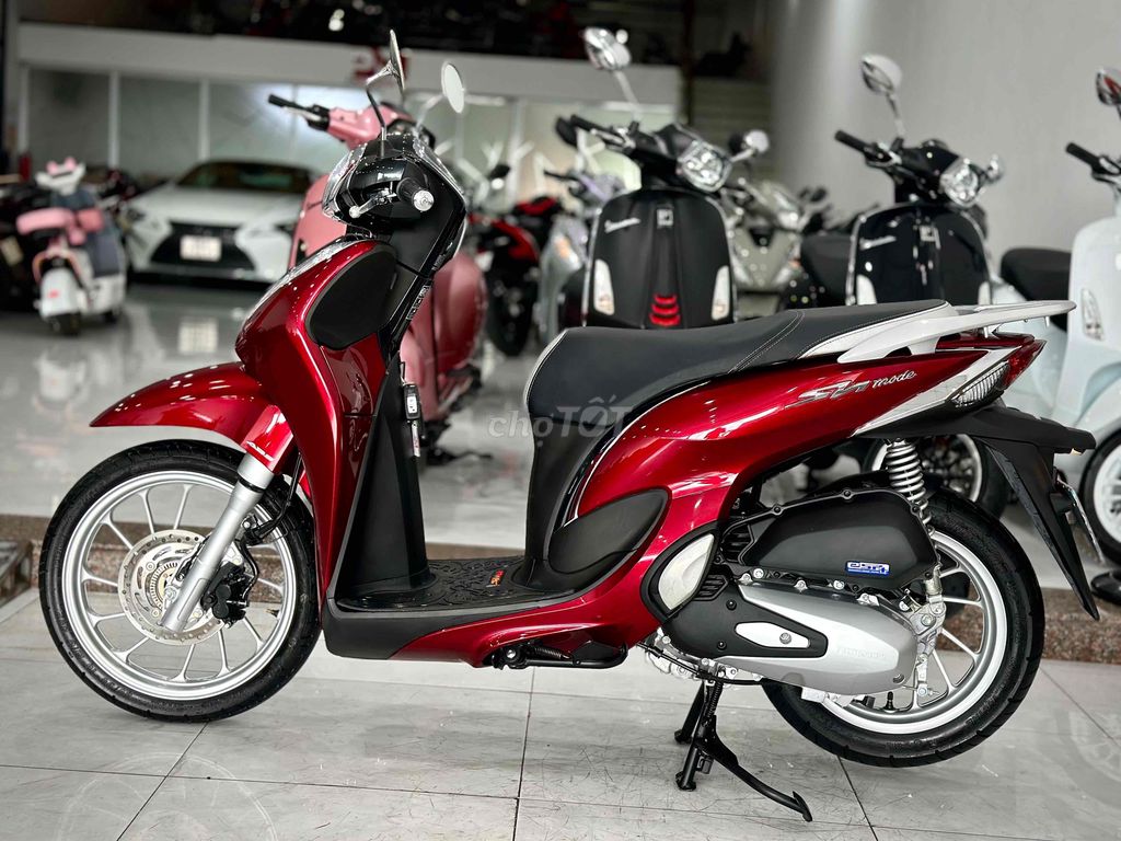 Shmode 2025 ABS Odo300km chính chủ ký. Mua bán Xe máy tại Thị xã Phú Mỹ Bà Rịa - Vũng Tàu được đăng bởi Cửa Hàng Xe Máy Phú Mỹ hình 2