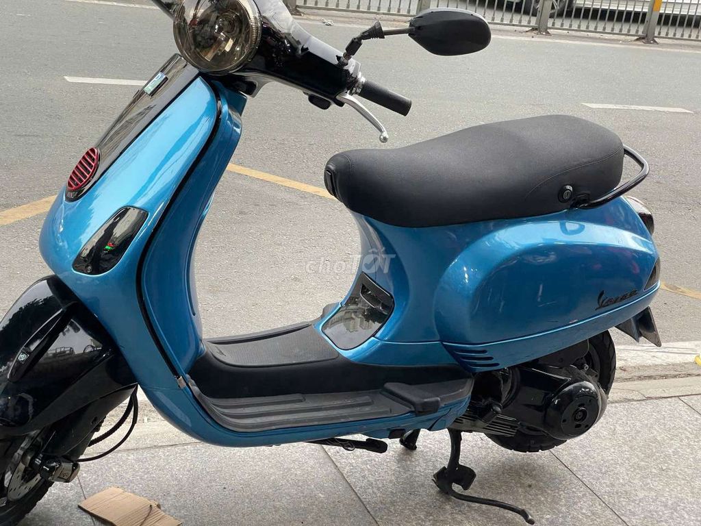 Piaggio vespa LX 2012 mới 90% biển số thành phố. Mua bán Xe máy tại Quận Tân Phú Tp Hồ Chí Minh được đăng bởi Tuanduy hình 6