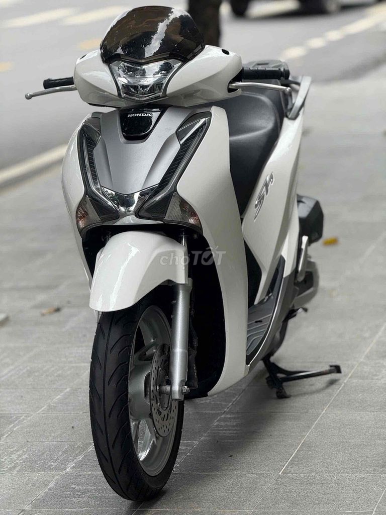 SH 150i 2019 TRẮNG BSTP. Mua bán Xe máy tại Thành phố Thủ Đức Tp Hồ Chí Minh được đăng bởi Vũ Vũ hình 6