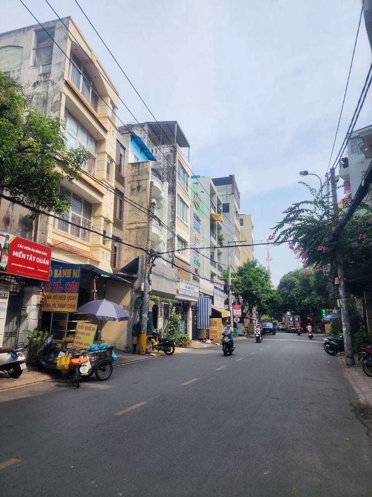 PHÒNG TRỌ - KÝ TÚC XÁ FULL NỘI THẤT, MÁY LẠNH - QUẬN TÂN BÌNH