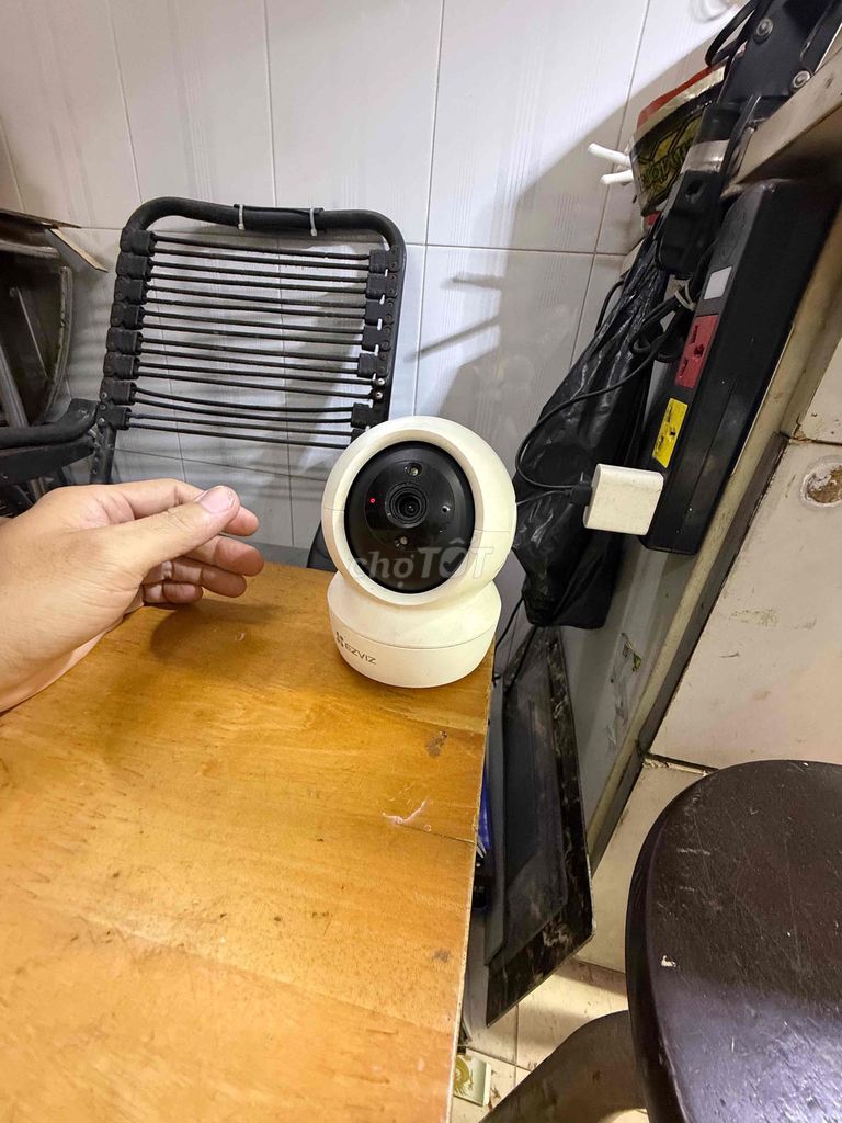 Camera an ninh EZVIZ C5N Trắng. Mua bán Máy ảnh, Máy quay tại Quận Bình Tân Tp Hồ Chí Minh được đăng bởi Vinh hình 1