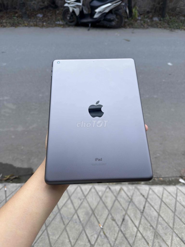 Apple iPad 9 64GB Xám. Mua bán Máy tính bảng tại Thành phố Thuận An Bình Dương được đăng bởi Nhỏ hình 1