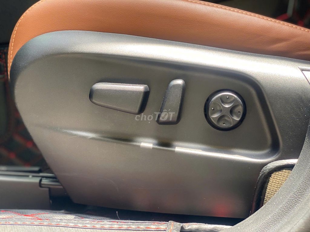 Vinfast VF8 Plus (thuê pin) Bảo hành chính hãng. Mua bán Ô tô tại Quận Tân Phú Tp Hồ Chí Minh được đăng bởi Nguyễn Tân Xe Lướt  hình 7