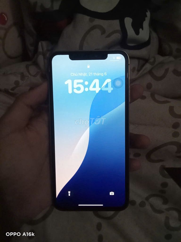 iPhone XS Max Vỡ lưng, Face ID Đã qua sử dụng. Mua bán Điện thoại tại Huyện Yên Dũng Bắc Giang được đăng bởi Truong Ngvantruong hình 1