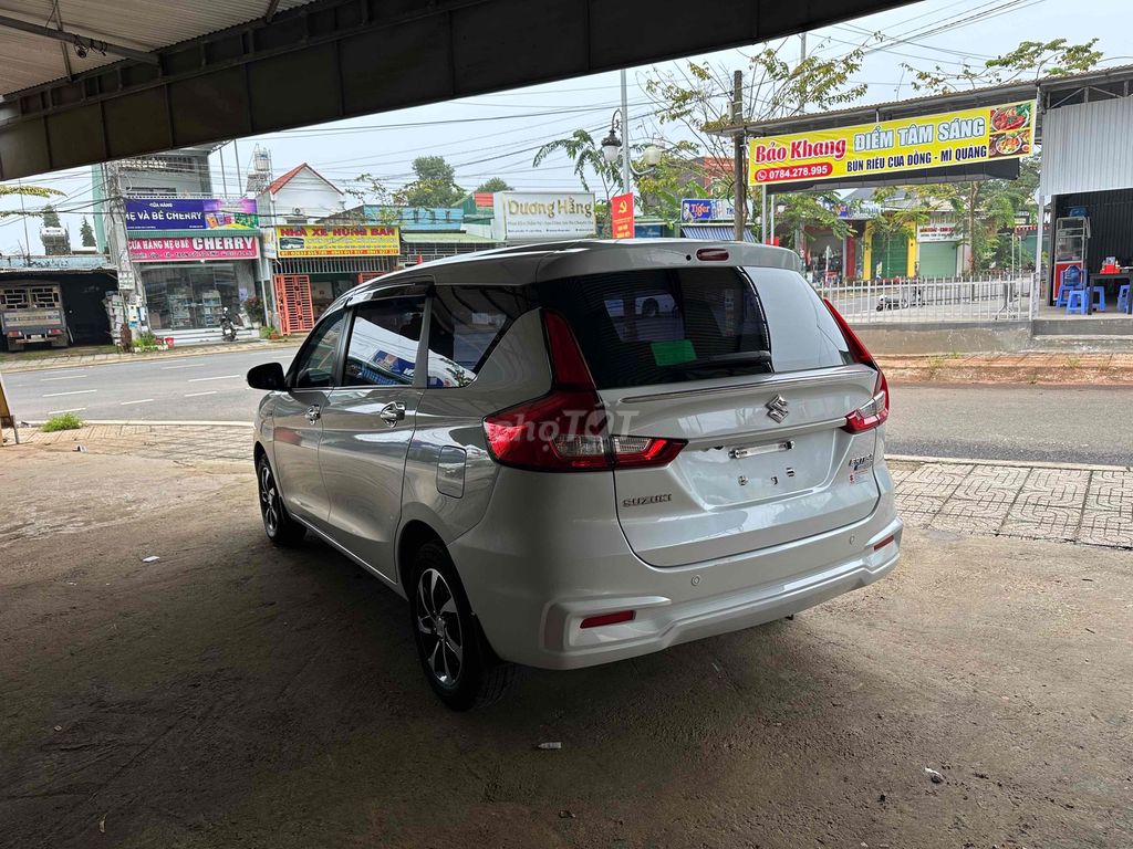 Suzuki Ertiga 2023 - 45000 km. Mua bán Ô tô tại Huyện Bảo Lâm Lâm Đồng được đăng bởi Chí Ngọc Đạt hình 8