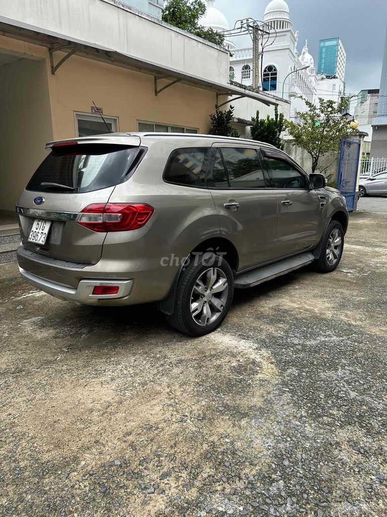 Ford Everest 2016 Titanium 2.2L 4x2 AT - 130000 km. Mua bán Ô tô tại Quận Tân Bình Tp Hồ Chí Minh được đăng bởi Do ba lam hình 2