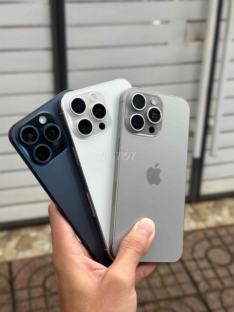 Apple iPhone 15 Pro Max Xám Titan A17 Pro. Mua bán Điện thoại tại Thành phố Buôn Ma Thuột Đắk Lắk được đăng bởi Khắc Hoàng hình 1