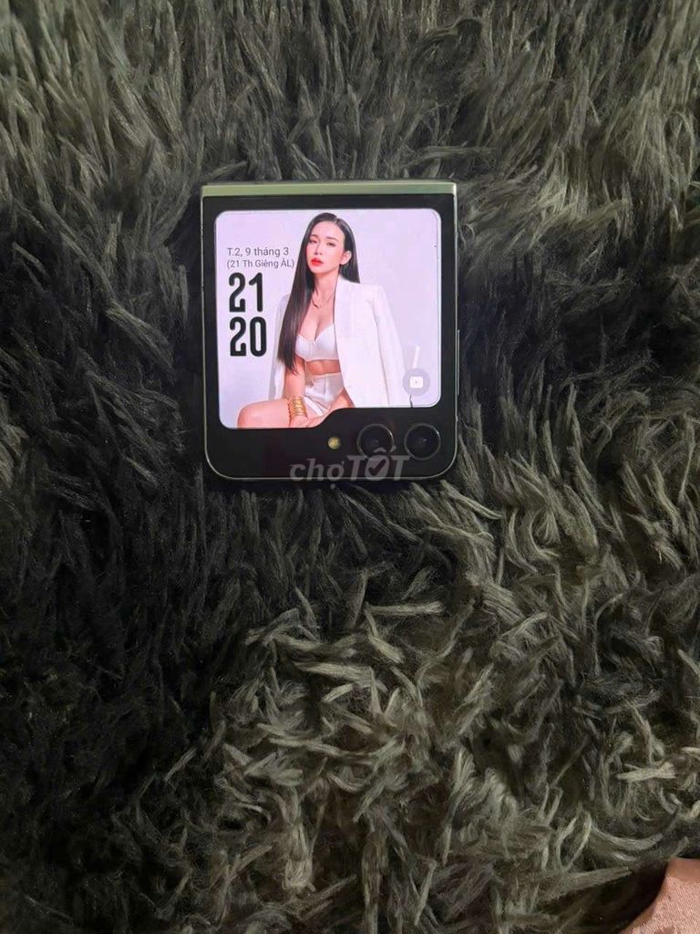 Samsung Galaxy Z Flip 5 Xanh 98%. Mua bán Điện thoại tại Thị xã Kiến Tường Long An được đăng bởi Smartphone Hầu Ka hình 1