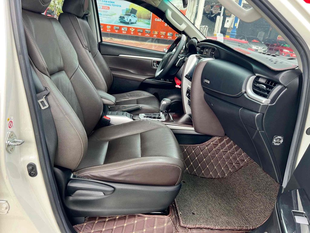 Fortuner Máy Dầu 2020 - Siêu Lướt 26,000km. Mua bán Ô tô tại Quận Gò Vấp Tp Hồ Chí Minh được đăng bởi Lộc Xe Cũ Toyota Đông Sài Gòn Nguyễn Văn Lượng hình 10