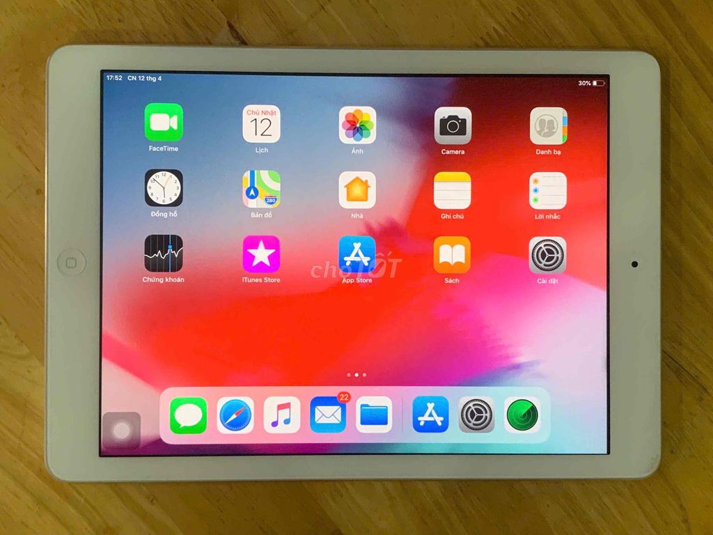 Ipad Air 1 16gb. Mua bán Máy tính bảng tại Quận 7 Tp Hồ Chí Minh được đăng bởi Võ Thiện Hải hình 1