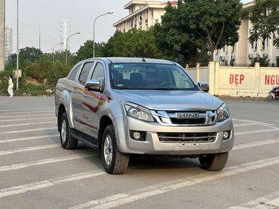 Isuzu Dmax 3.0MT 4x2 sx 2013 máy số nguyên zin. Mua bán Ô tô tại Quận Hà Đông Hà Nội được đăng bởi Hà Đông Car