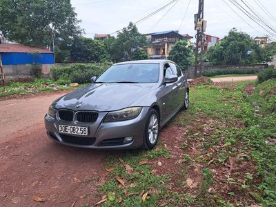 Cần bán xe BMW 325i tại Hà Nội