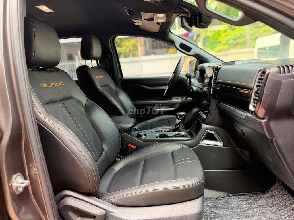 Срочно Ranger Wildtrak цена 7 монет. Полное обслуживание
