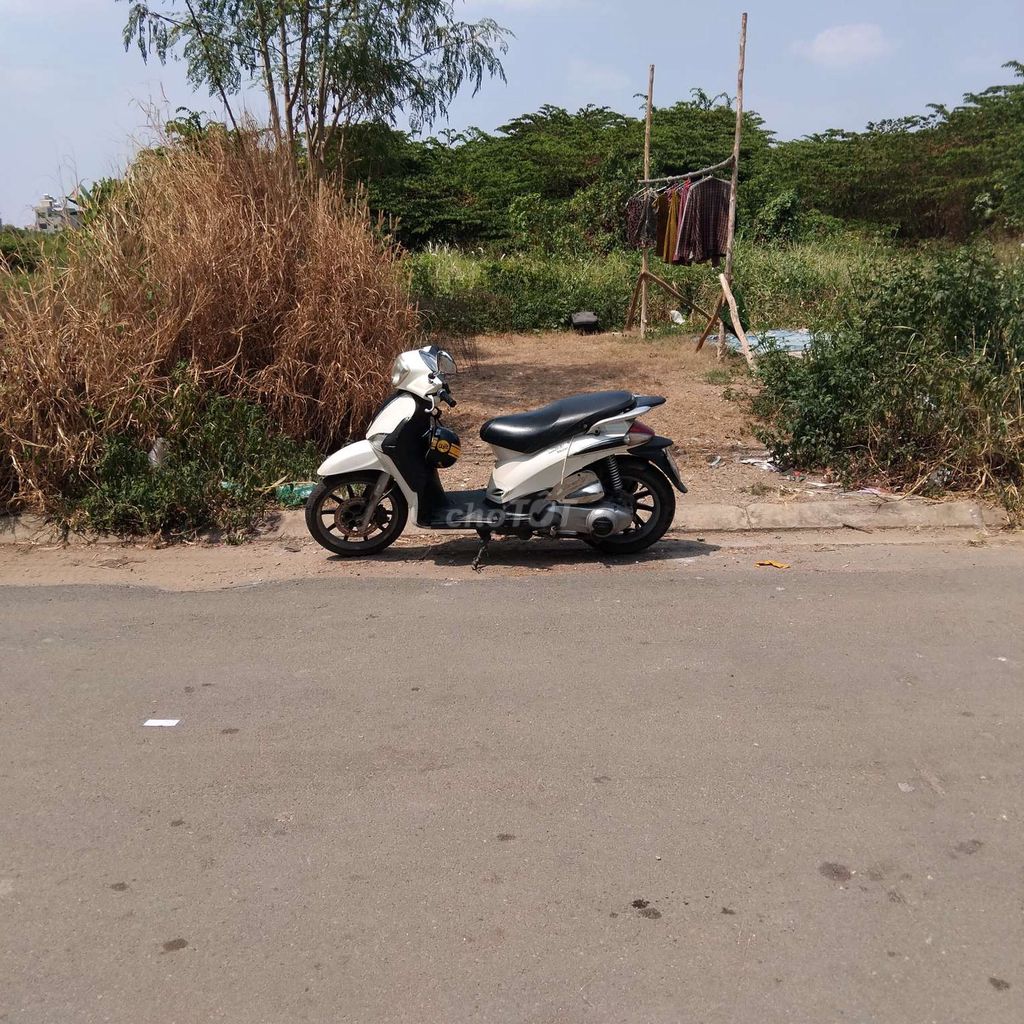 Mới mua xe điện .bán rẻ xe  bình thường  chạy tốt. Mua bán Xe máy tại Quận Bình Tân Tp Hồ Chí Minh được đăng bởi Anh Thạch hình 7