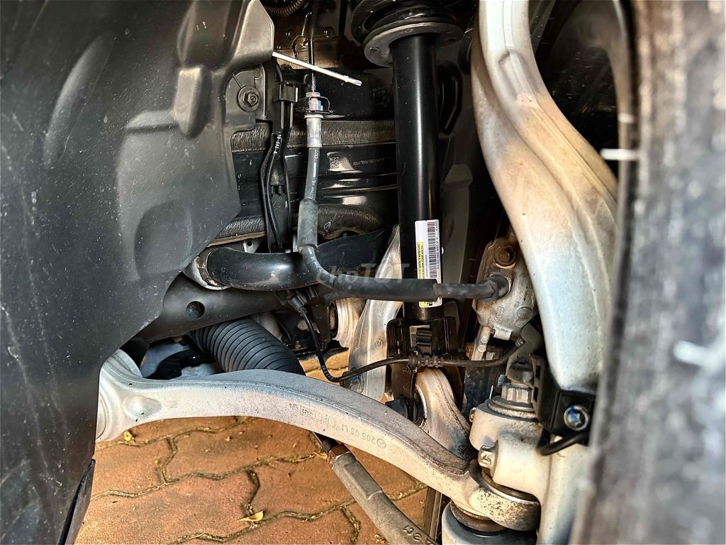 Mercedes-Benz C200 2019 Exclusive ( mid-hybrid ). Mua bán Ô tô tại Quận 6 Tp Hồ Chí Minh được đăng bởi Lyanh hình 17