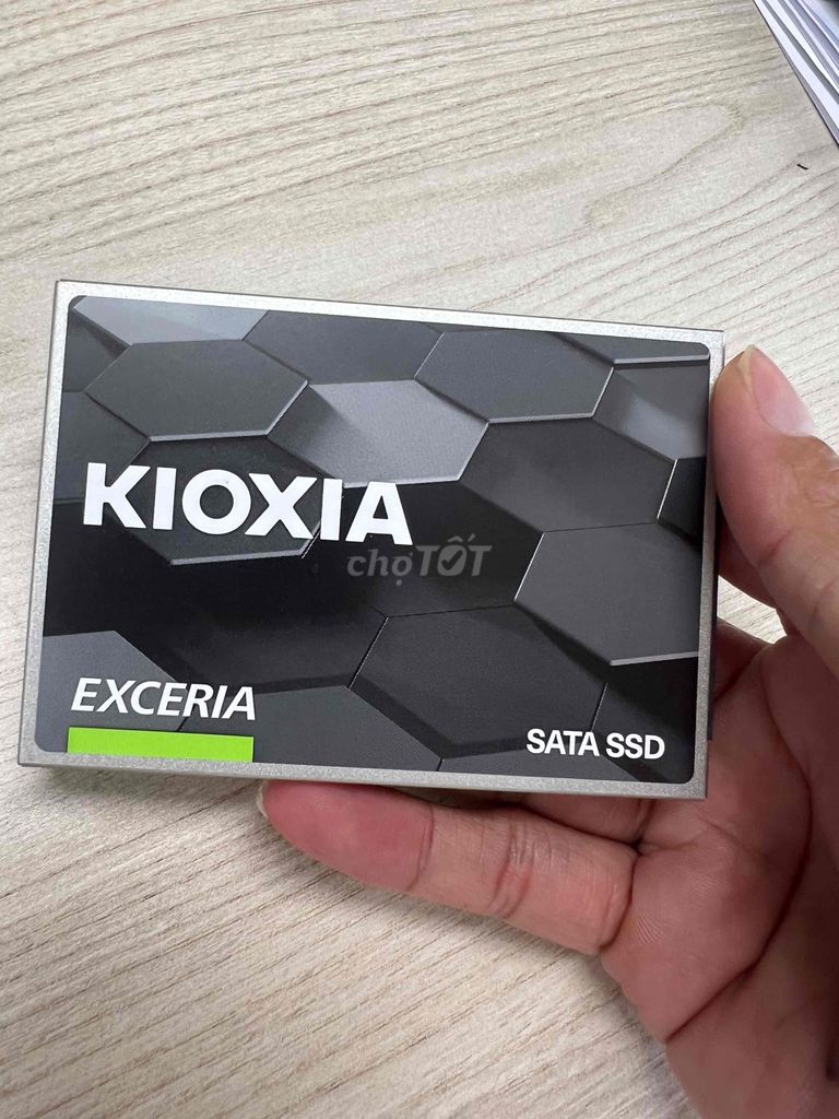 Ổ cứng SSD Kioxia Exceria SATA 480GB. Mua bán Linh kiện (RAM, Card...) tại Quận Phú Nhuận Tp Hồ Chí Minh được đăng bởi Tu hình 1