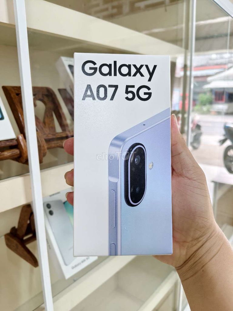 Samsung Galaxy A07 5G Mới. Mua bán Điện thoại tại Huyện Mỏ Cày Bắc Bến Tre được đăng bởi Marcus hình 1