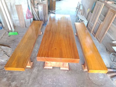 Cần bán bộ bàn ghế gỗ lim tự nhiên
