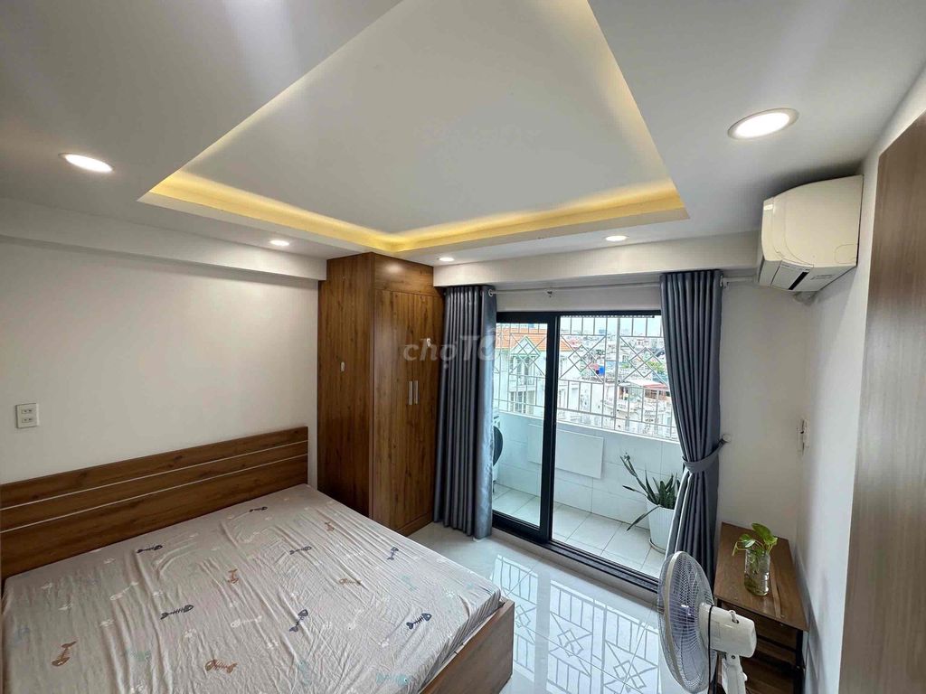 Bán căn hộ Miếu nổi Tầng trung 2pn 1wc bancon full nội thất giá 4tỷ050
