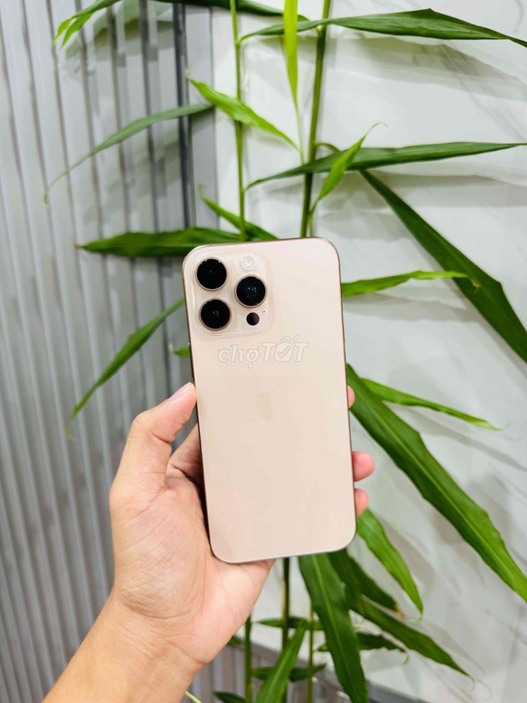 iPhone 16 Pro Max 256G Quốc Tế Full chức năng. Mua bán Điện thoại tại Quận Thanh Khê Đà Nẵng được đăng bởi Mila hình 1