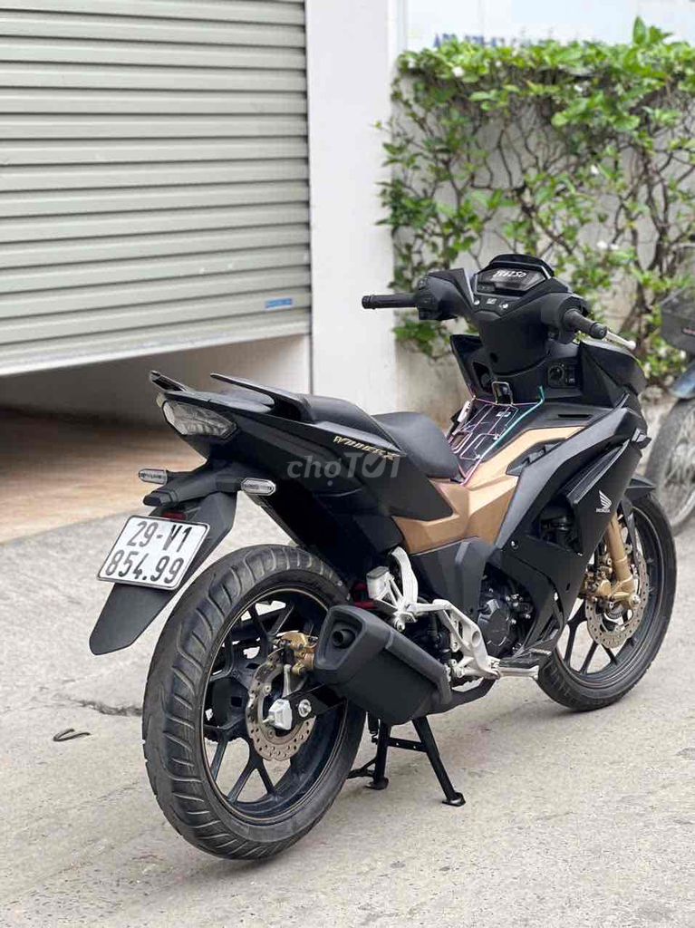 Winner V3 -2024 mới 95% chính chủ sang tên luôn. Mua bán Xe máy tại Quận Nam Từ Liêm Hà Nội được đăng bởi E Thuý Hạnh hình 5