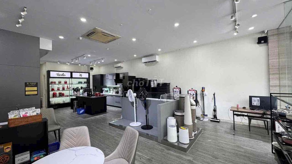 Phố Lạc Long Quân, building 7 tầng, 140m2, dòng tiền 150tr/ tháng. Mua bán nhà ở tại Quận Tây Hồ Hà Nội được đăng bởi ĐINH QUANG HUY hình 2