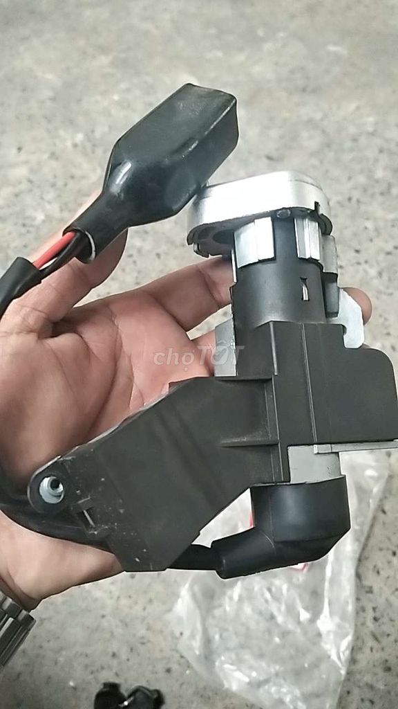 Ổ khóa xe máy Honda RSX Fl 110. Mua bán Phụ tùng xe tại Thành phố Dĩ An Bình Dương được đăng bởi Nguyễn Tấn Thành hình 4
