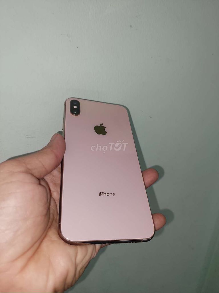 Iphone xsmax 64gb . gold . máy zin đẹp. Mua bán Điện thoại tại Quận 4 Tp Hồ Chí Minh được đăng bởi phạm Lâm hình 1