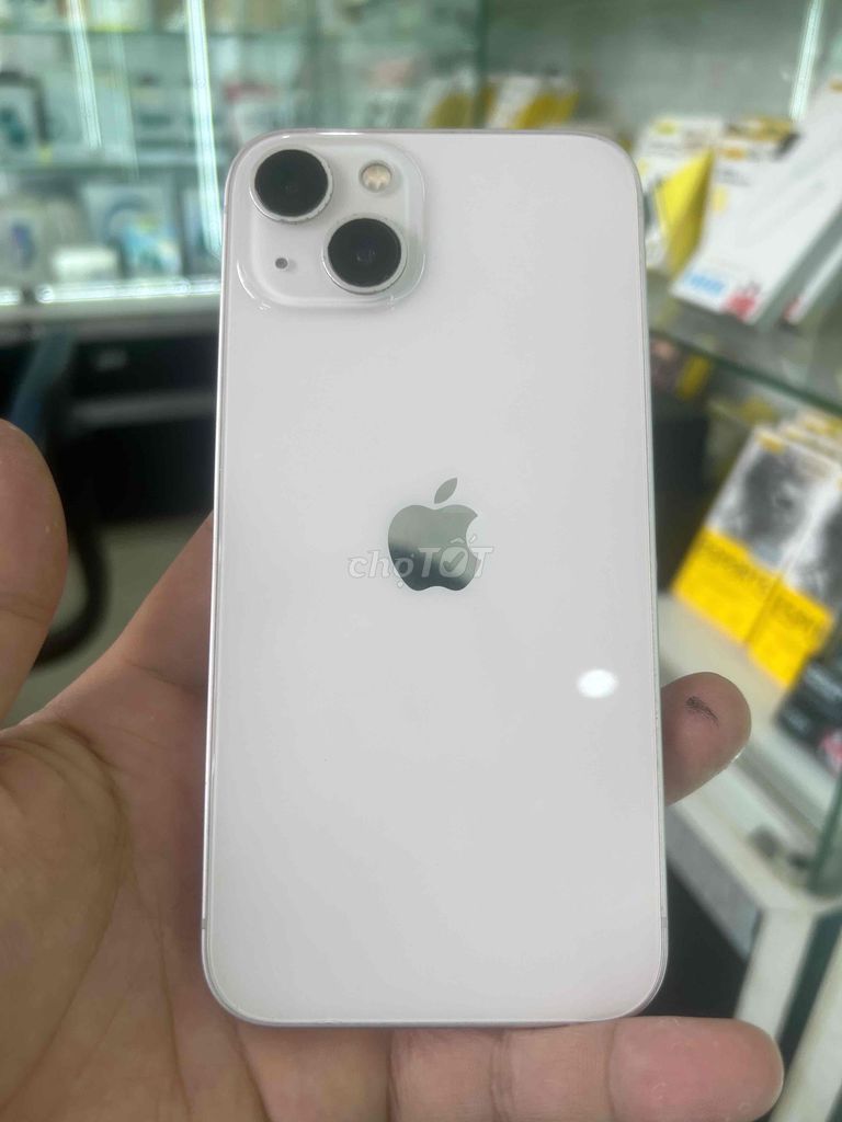 Apple iPhone 13 128GB Trắng. Mua bán Điện thoại tại Quận Hoàng Mai Hà Nội được đăng bởi GiveUp Never hình 1