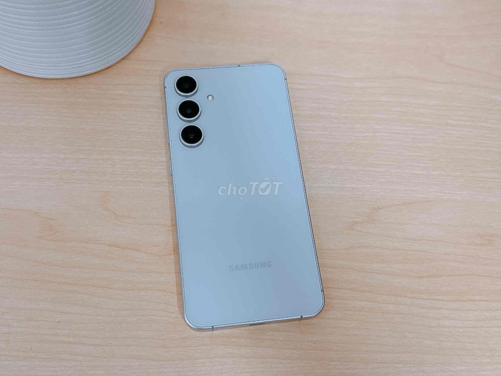 Samsung S24FE 128GB Bạc Việt Nam. Mua bán Điện thoại tại Quận 3 Tp Hồ Chí Minh được đăng bởi Kim Thanh  hình 1