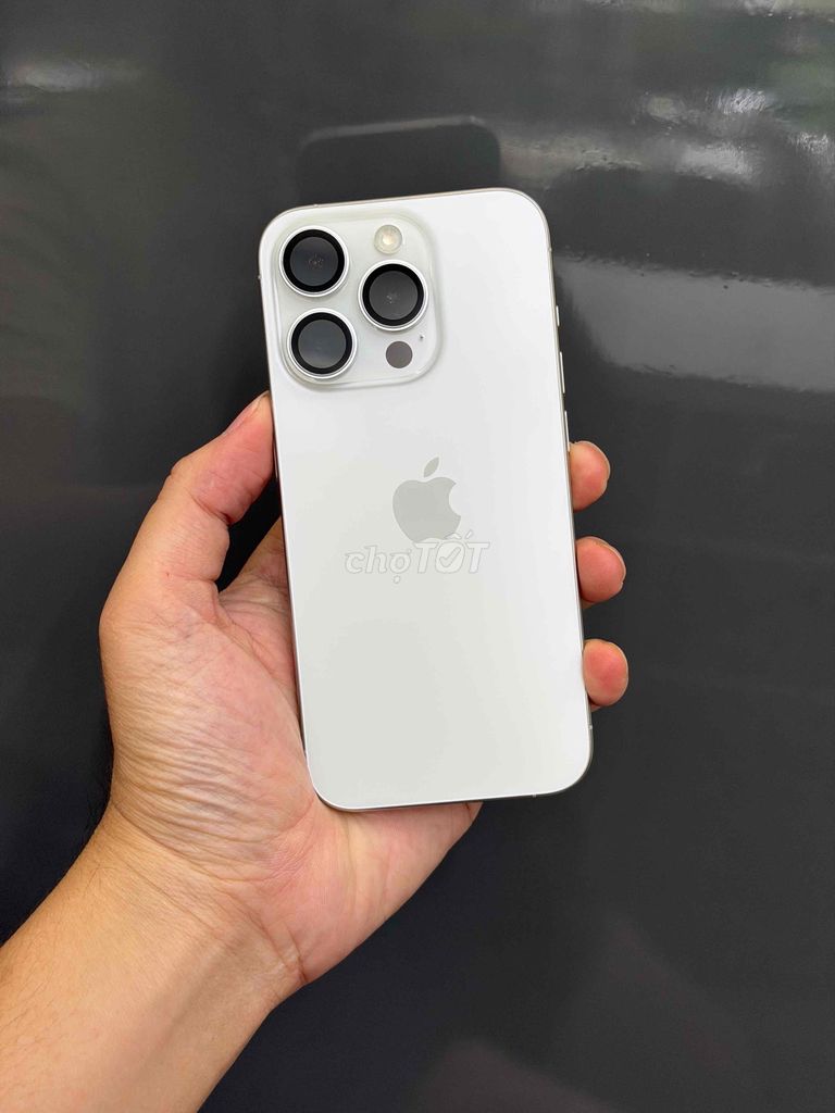 15 Pro 128GB Trắng Qt Mỹ Pin 89 zin keng siêu nét🍏. Mua bán Điện thoại tại Quận Ninh Kiều Cần Thơ được đăng bởi Quý Mobile Cần thơ hình 1
