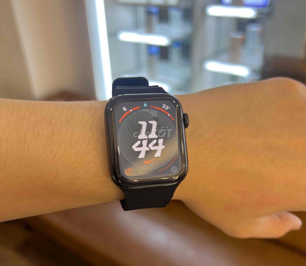 Apple Watch 4 - Thép Đen. Mua bán Thiết bị đeo thông minh tại Quận 3 Tp Hồ Chí Minh được đăng bởi Anh Kien hình 1