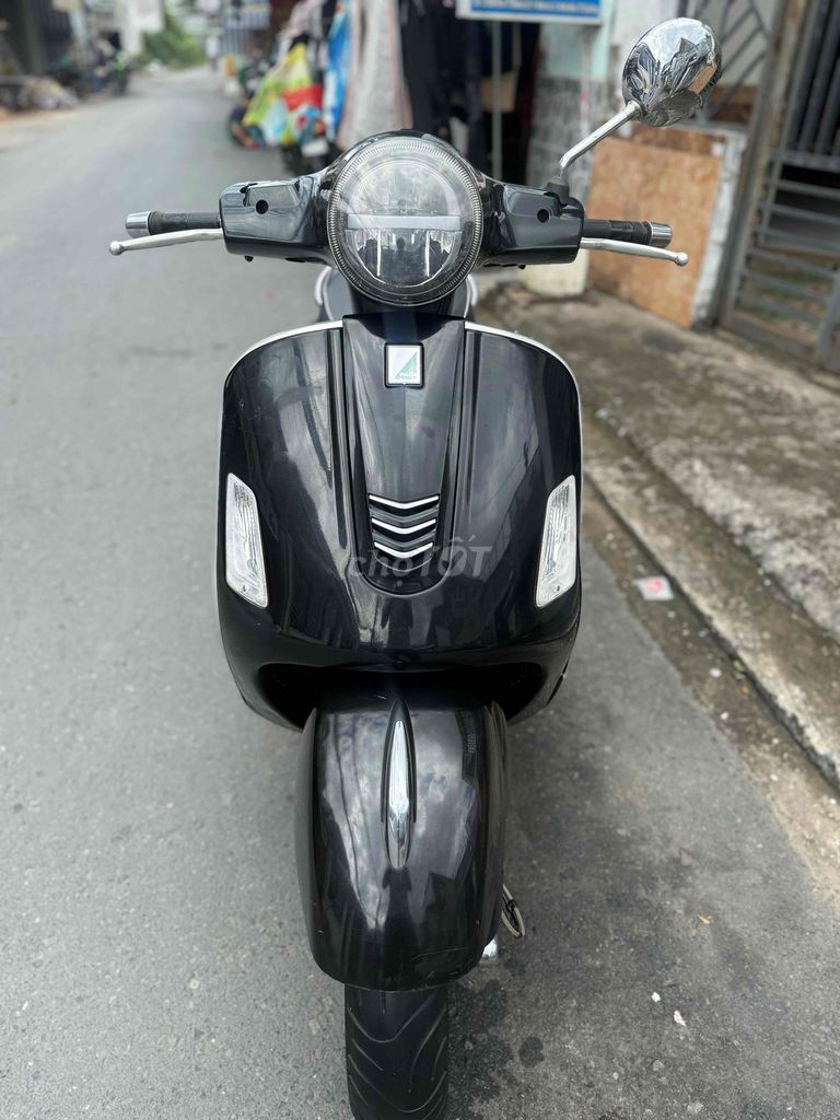 Vespa GTS ABS 2019 B65 GÓP CẦN CCCD ĐỦ 18tUỔI TRẢ. Mua bán Xe máy tại Quận Ninh Kiều Cần Thơ được đăng bởi XE MÁY HOÀNG YẾN hình 3